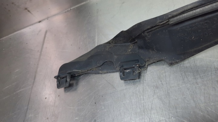 фото №11, Планка стёкла передний левая 30753985 volvo s60 ii v60 10-18r