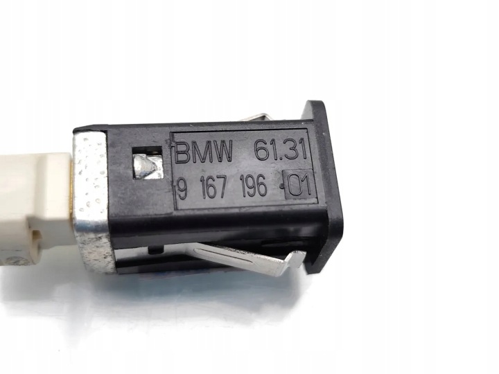 фото №7, Bmw 3 серия гнездо / соединитель usb 2010 салон 4/5dr 9167196 07-11 318d