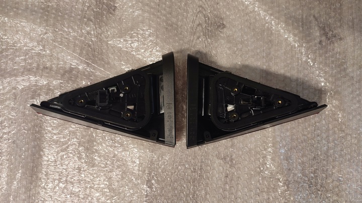 фото №6, Skoda superb iii 3v5 sedan комплект лампа зад org.