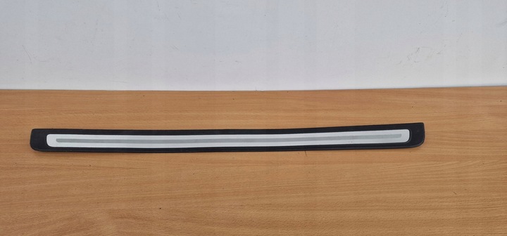 фото №1, Audi a5 8t ліва планка накладка порогова градус