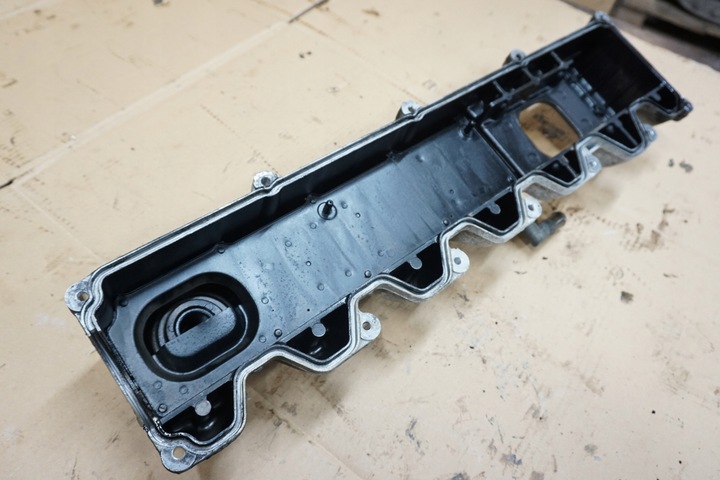 фото №12, Nissan patrol крышка клапанов головки gr y61 2,8 tdi