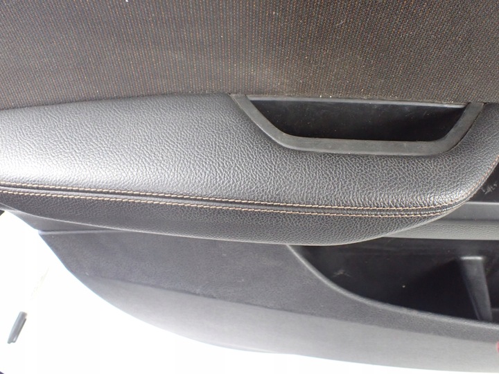 фото №13, Оббивка боковина двері лівий перед bmw f26 75807661