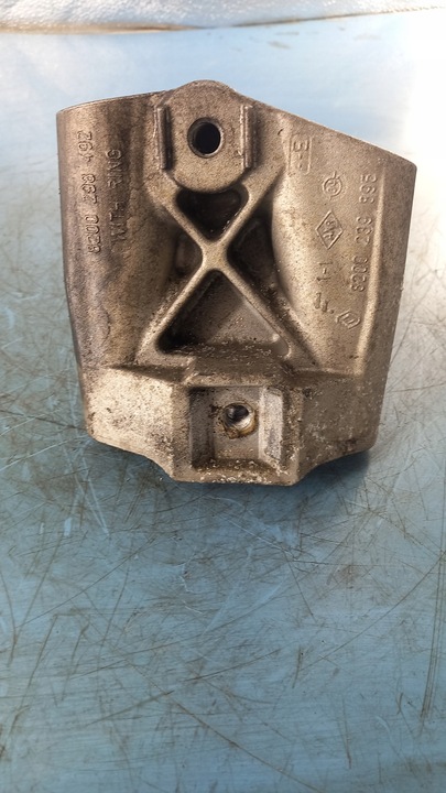 фото №1, Лапи двигуна renault modus 1.5dci 04r