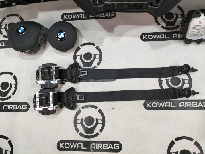 фото №10, Bmw x1 f48 f 48 торпедо консоль подушка  подушки ремені оригінал демонтаж