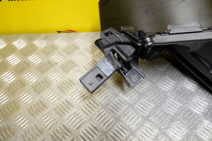 фото №6, Subaru solterra 2022- фара лампа полный led правая usa