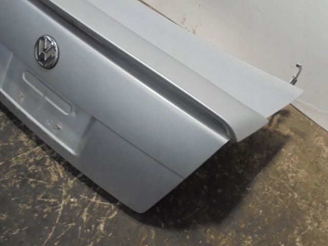 фото №11, Volkswagen bora jetta usa 1j5 крышка багажника крышка петли 4d sedan