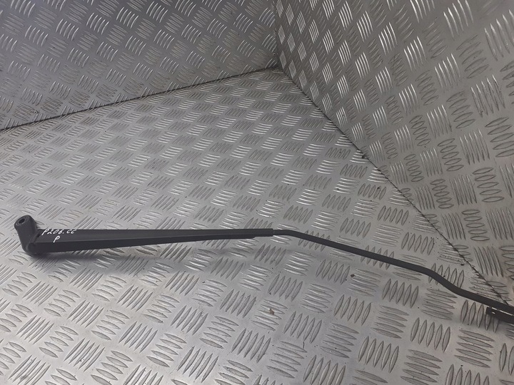 фото №1, Важіль двірники праві peugeot 206 cc