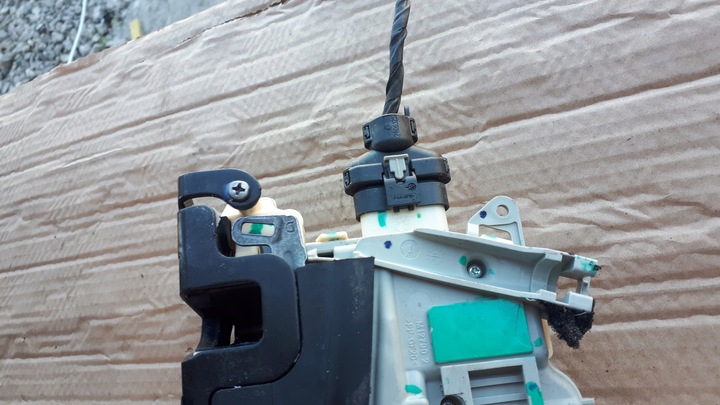 фото №9, S4 b8 a4 замок дверь правые перед европа 5pin