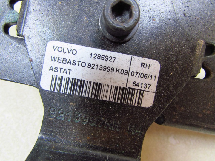 фото №5, Volvo c70 ii 06-13 замок засов крыша правое 9213999