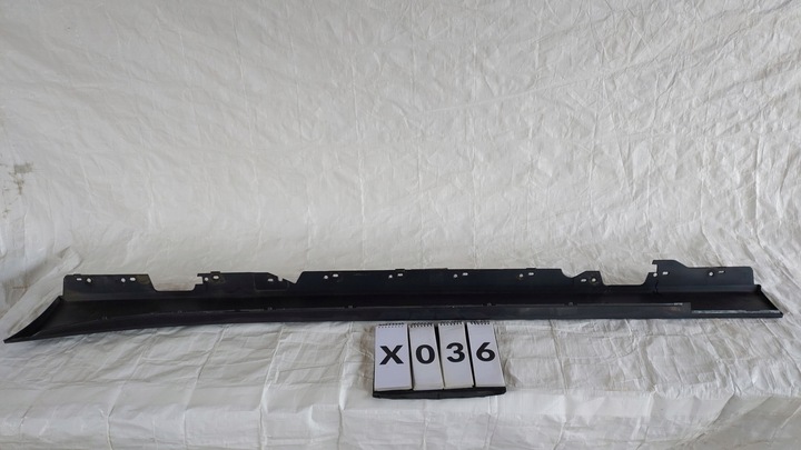 фото №11, Bmw 1 f20 lci накладка планка порогова права