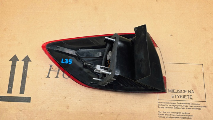 фото №13, Mondeo mk4 рестайлинг универсал 2010 - 2014 год лампа правая задняя крыльев красивая led