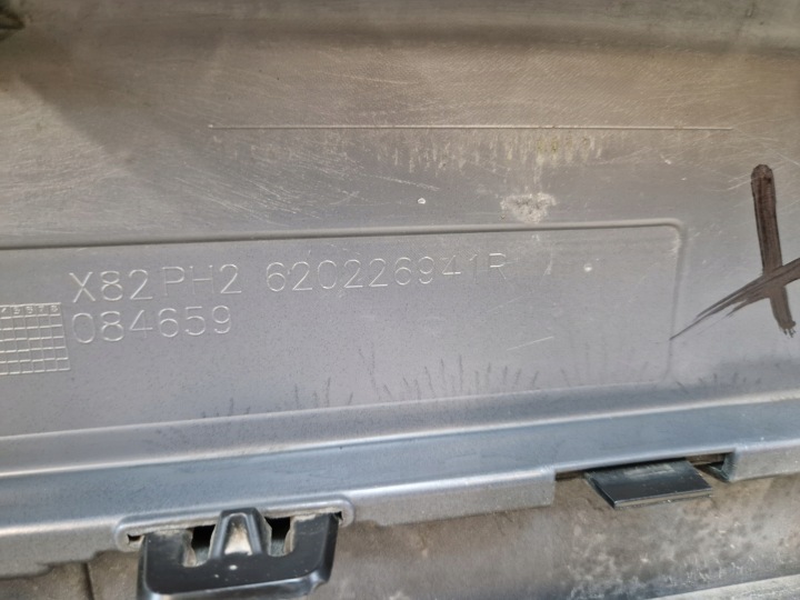 фото №13, Renault trafic iii 3 рестайлінг бампер передній перед 620226941r