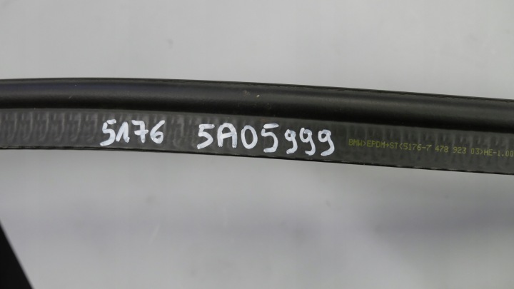 фото №9, Bmw g22 ущільнювач кришки багажника 5a05999
