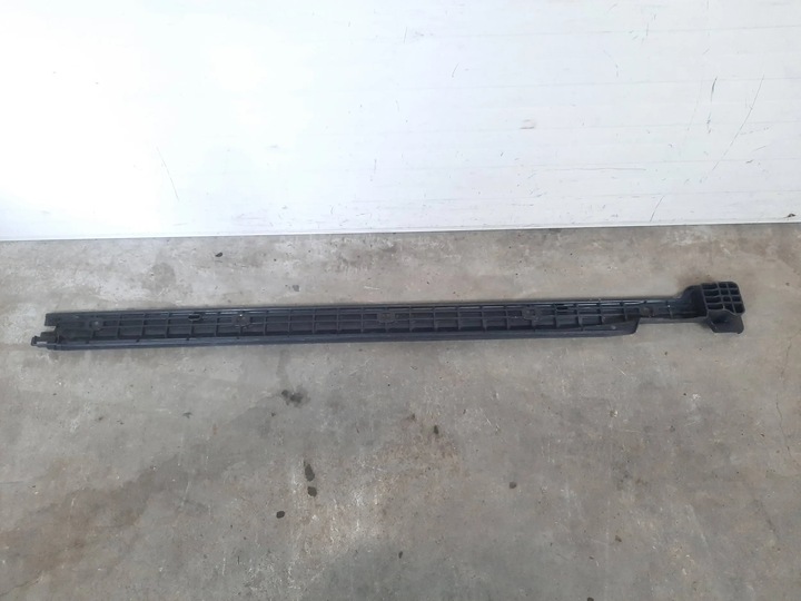 фото №4, Планка захист порога порогова шасі підлога права vw id4 id.4