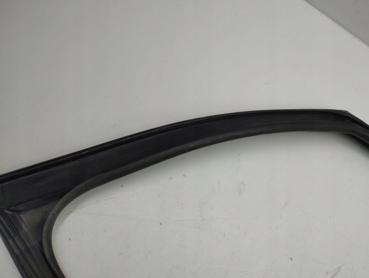 фото №12, Mini cooper countryman r60 2014 уплотнитель стёкла дверь передних