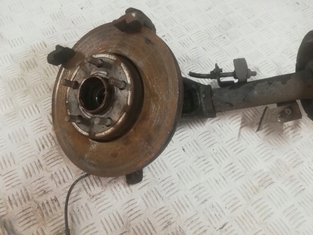 фото №3, Ford c-max mk2 1,0 mcperson поворотный кулак левая