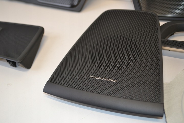 фото №16, Озвучення harman кардон volvo xc60 ii 32359256 32212620 32 tys.km.