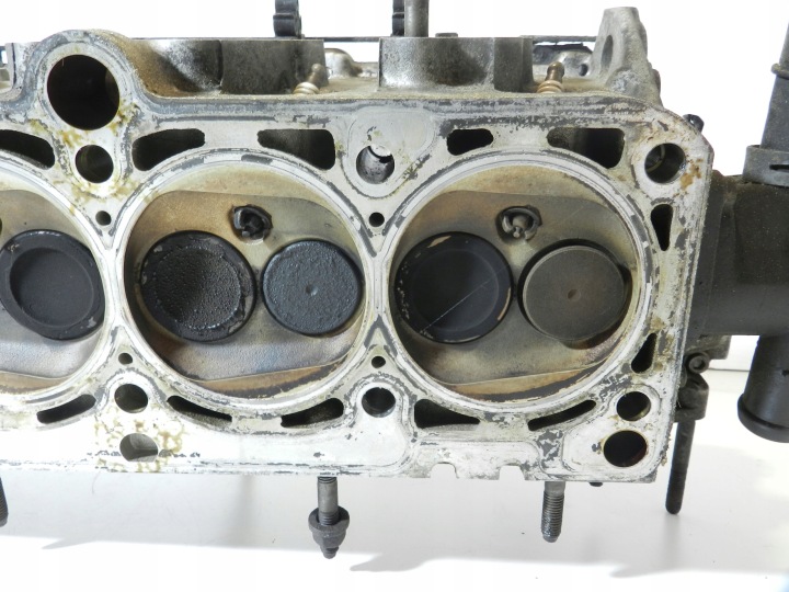 фото №9, Головка двигуна + вал vw audi seat skoda 1.6b 8v mpi bgu bse bsf