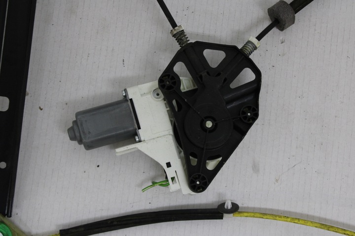 фото №9, Audi q3 8u 2011r- підйомник вікна праві перед