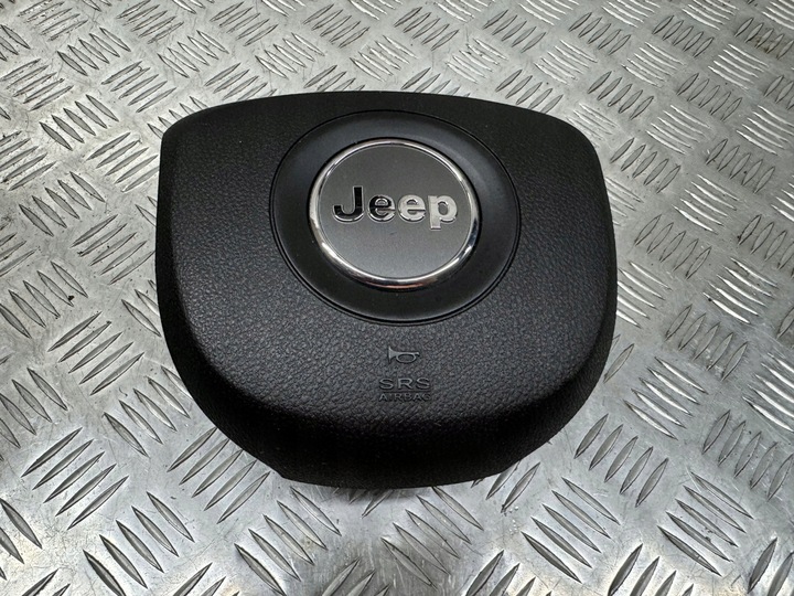 фото №8, Jeep grand cherokee overland панель консоль подушка безпеки подушки ремені