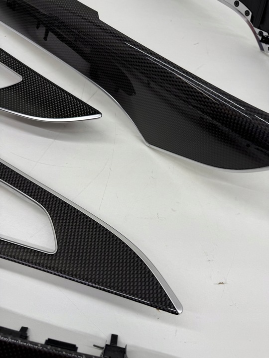 фото №8, Audi a6 s6 c7 планки декори інтер'єру двері тунелю карбон карбон адаптер комплект