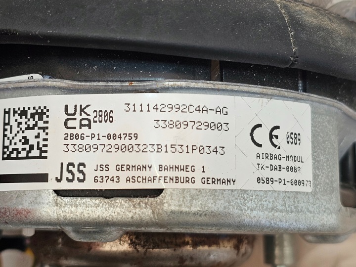 фото №9, Bmw x5 g05 19- подушка безопасности водителя подушка 8097290 usa