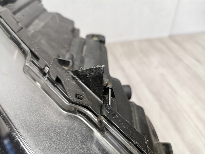 фото №6, Лампа ползун правый перед volkswagen polo v 6r 6r1941016e