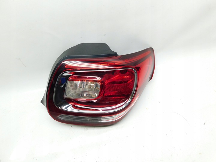 фото №1, Лампа права зад хром - citroen ds3 рестайлінг 10-15