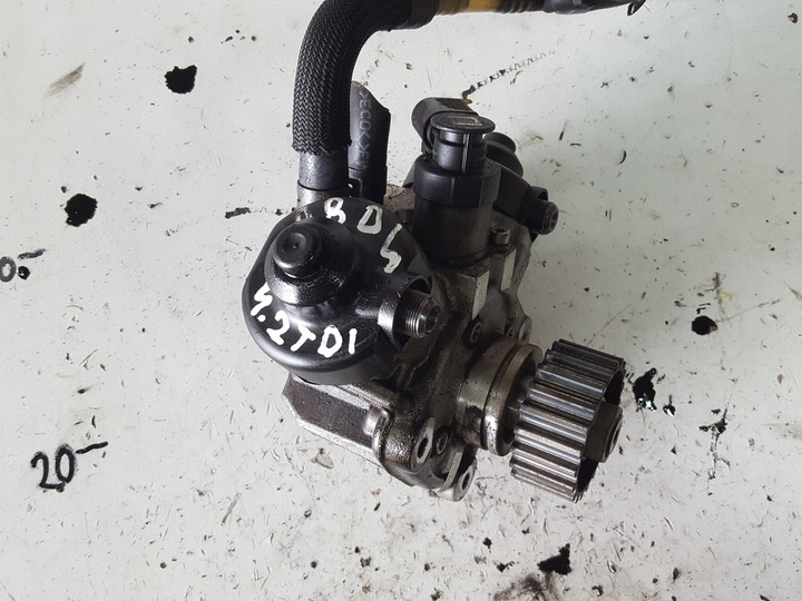 фото №1, Audi a8 d4 09-13r 4.2 tdi cds насос вприскувальний