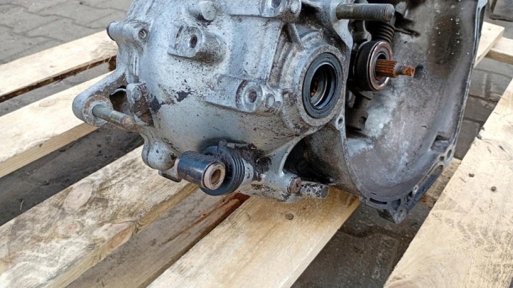 фото №6, Коробка передач suzuki baleno 95-02r 1.6b 98km