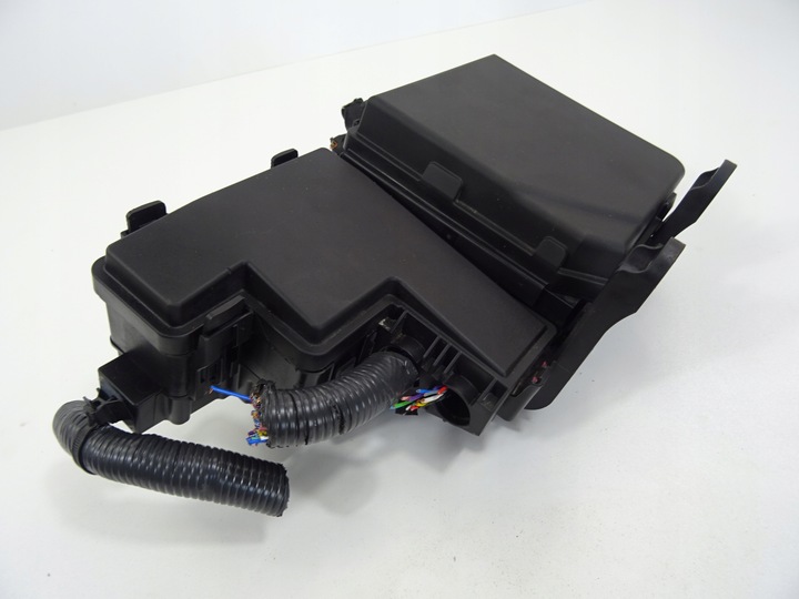 фото №7, Nissan x-trail t32 рестайлінг модуль bsi bcm коробка запобіжників 284b75na2a