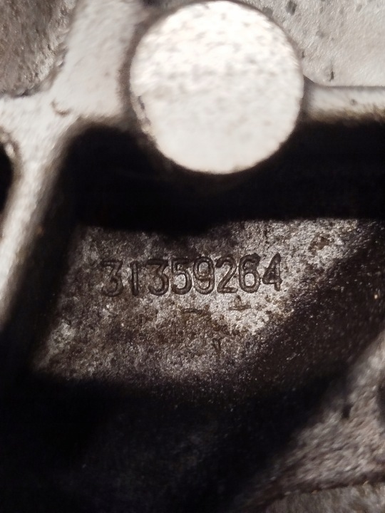 фото №14, Блок двигателя низ volvo 31359264