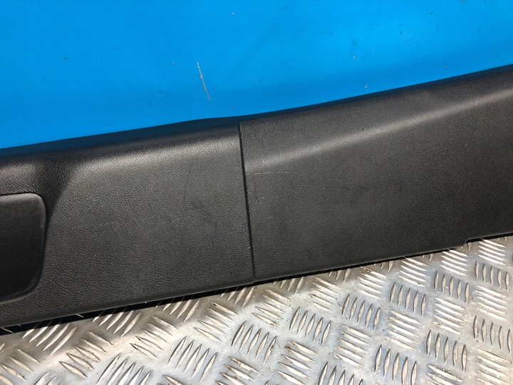 фото №3, Mercedes w907 w910 ліва оббивка захист обшивка стійка