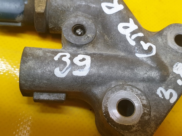 фото №6, Розподільник пального датчик nissan gt-r r35 3.8