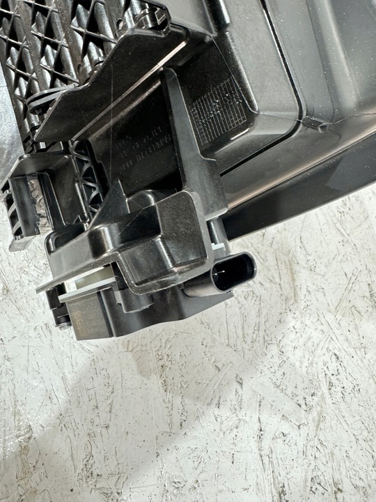 фото №8, Volvo xc60 ii 2 xc 60 руль воздуха ролета жалюзи впуск новая om