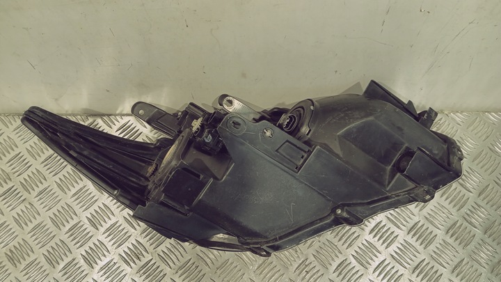 фото №12, Лампа перед лінза toyota prius iii xw30 09-15 оригінал європа синя