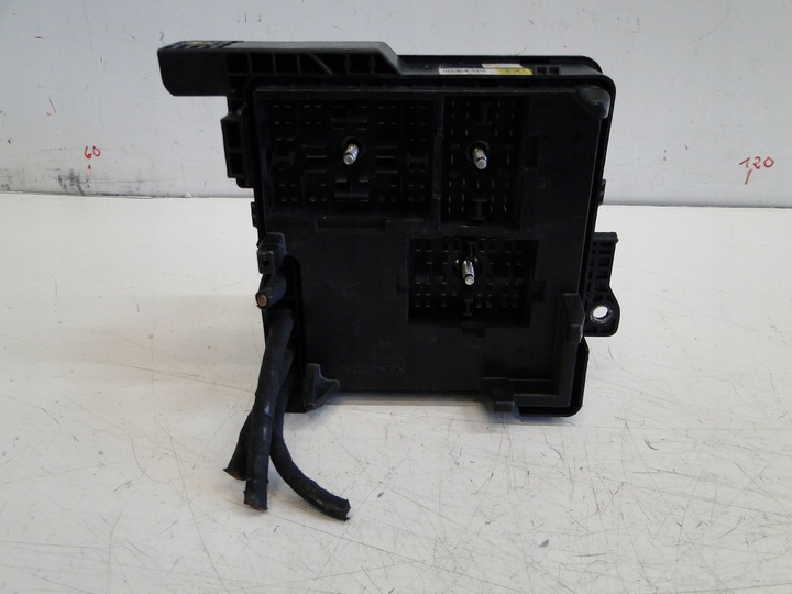 фото №7, Hyundai i30 i коробка запобіжників 91950-1h030