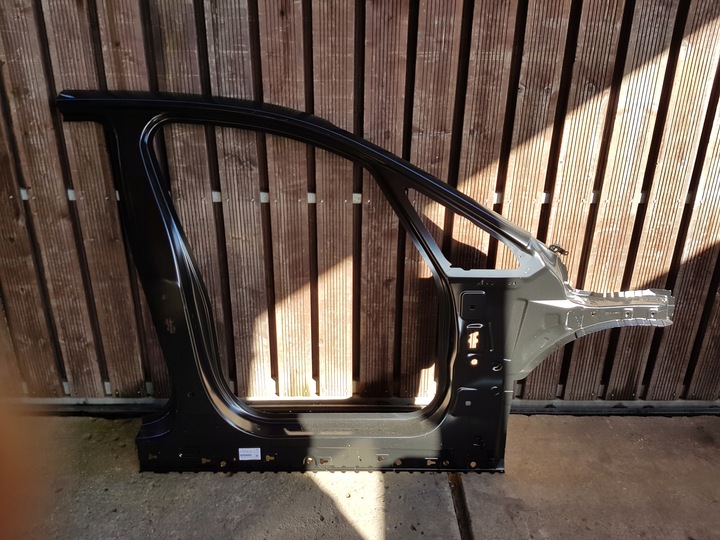 фото №1, Стійка поріг праві bmw f45 7408630