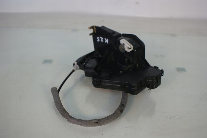 фото №8, Замок двері задніх праві зад bmw e46 sedan