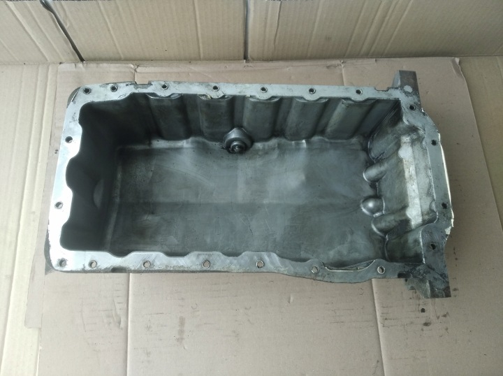 фото №8, Піддон масла двигуна 1,6b 1,8b 2,0b 1,9 tdi vw audi seat skoda 038103603a