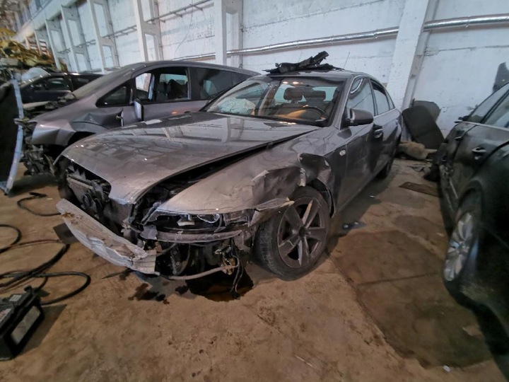 фото №6, Audi a6 датчик подушки воздушной srs 2005 2.4l 4f0955557