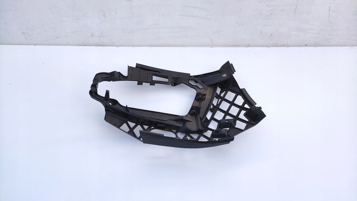 фото №8, Vw passat b8 r line рестайлінг 18- ковзун кріплення бампера лівий перед tc195