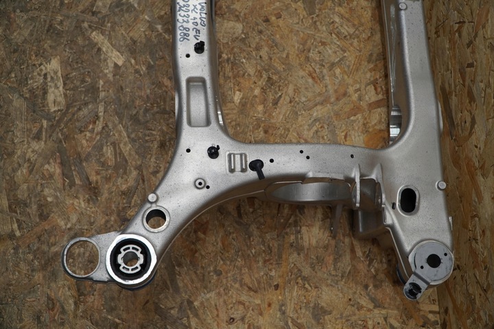 фото №7, Балка візок стрижень зад 32333884 3233385 32346744 volvo xc40 ex 23r електрик