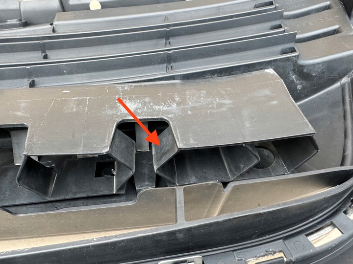 фото №15, Peugeot 508 i 1 10-14r решётка радиатора решётка бампера перед передняя 9686571877