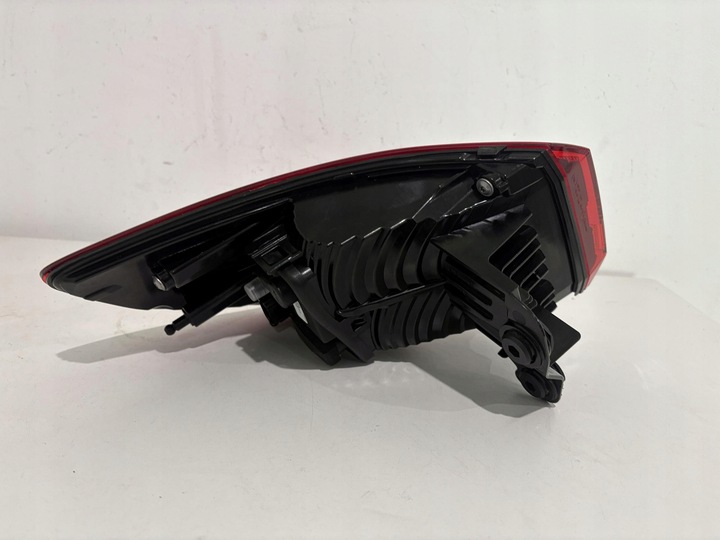 фото №13, Audi q3 ii 83a 18- комплект лампа зад ліва права