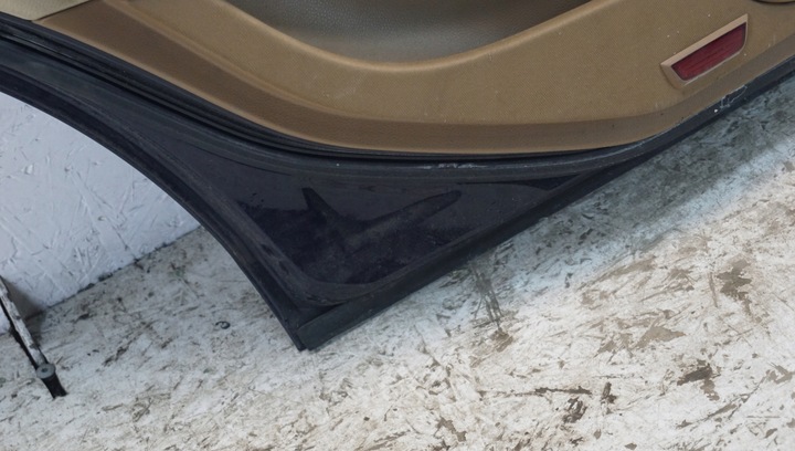 фото №15, Дверь левый зад mercedes c w204 c359 359 sedan