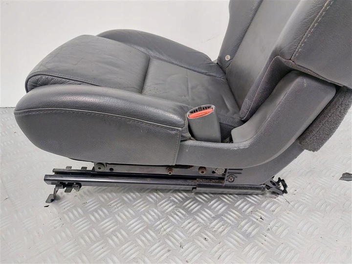 фото №9, Сидіння задній правий ii ряд шкіра чорний volvo xc90 i 2002-