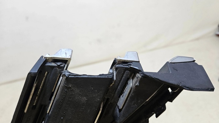 фото №8, Планка решітка хром ліва vw touareg iii 760853597a