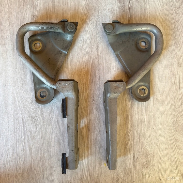 фото №1, Петля петлі капота лівий правий комплект citroen c3 aircross