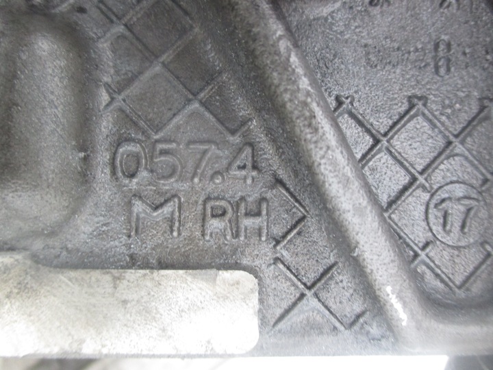 фото №8, Головка права audi a8 d5 sq7 vw touareg iii porsche panamera 4.0 tdi v8